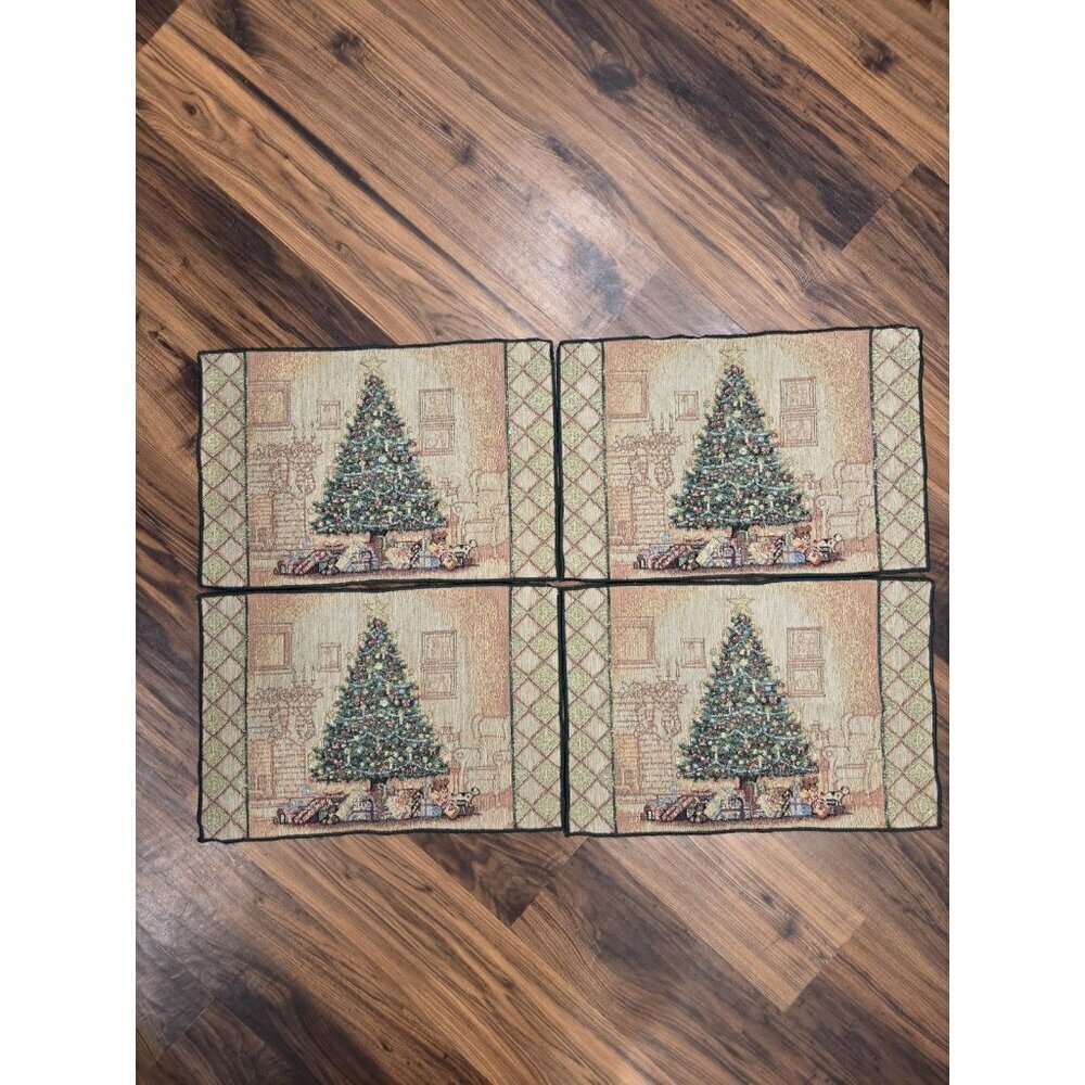 Vtg Christmas Tree Scene Woven Tapestry Placemat Presents Fireplace 11.5x18 - Picture 2 of 8